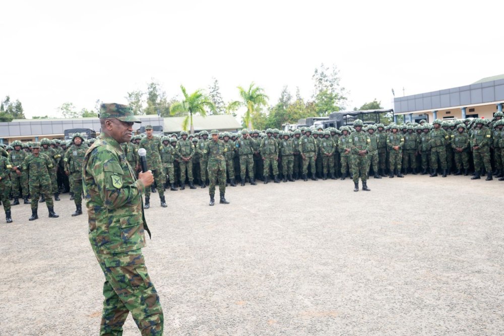 Mozambique:ARMY RDF  CHIEF OF STAFF BRIEFS RWANDA SECURITY FORCES AHEAD OF DEPLOYMENT TO CABO DELGADO.