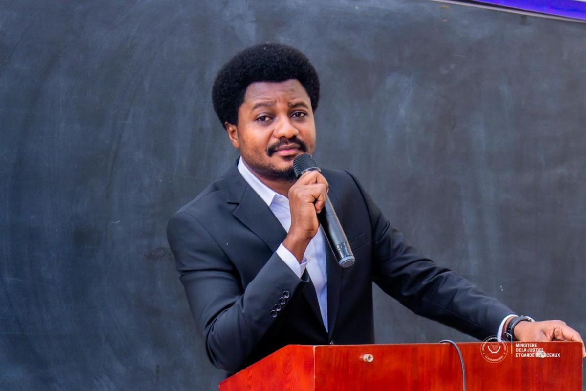 RDC:Constant Mutamba yarezwe ikindi cyaha gikomeye mu nteko ishinga amategeko..