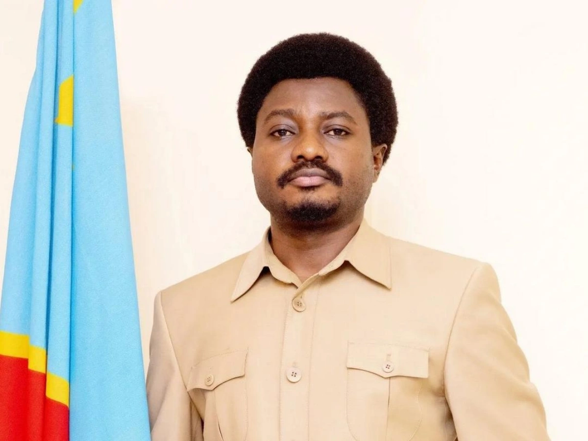 Constant Mutamba yeguye ahitanywe na miliyoni 19$