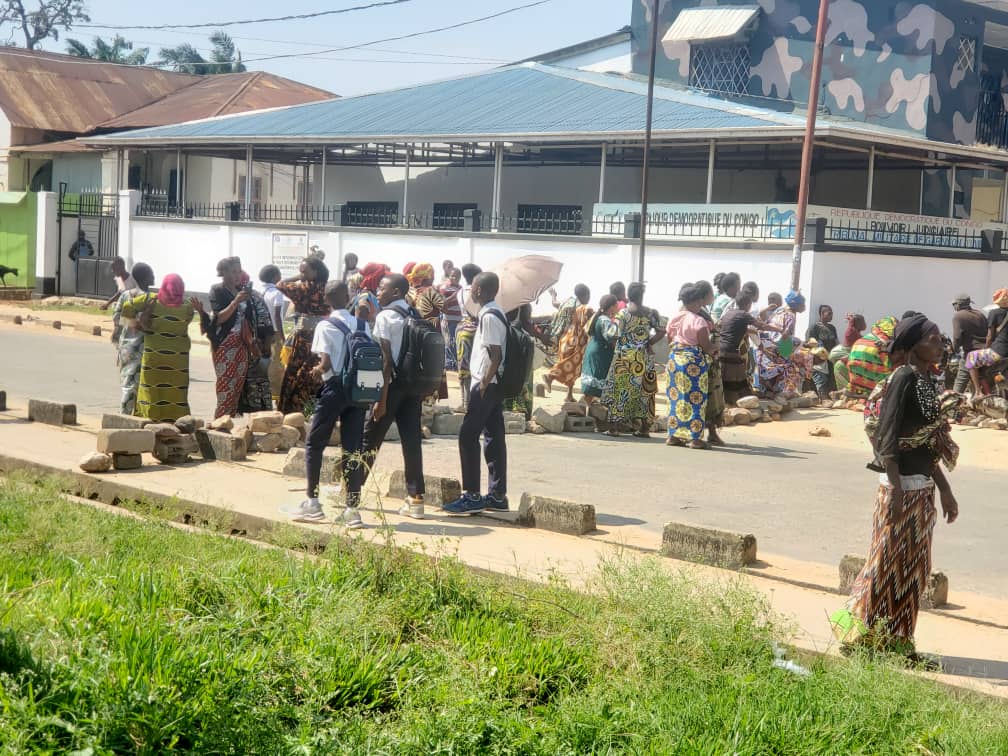 RDC/UVILA:Abapfakazi b’abasirikale ba Fardc bari mu myigaragambyo ikaze kubera kutabona ibyo Tshisekedi yabemereye.