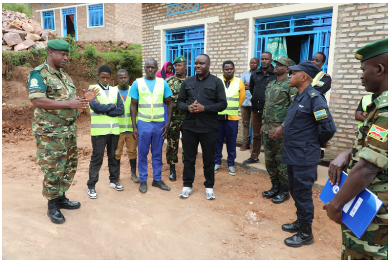 Rwanda: Abasirikare 20 b’Abarundi n’abandi bo mu bihugu bigize EAC bari gufasha abatishoboye.