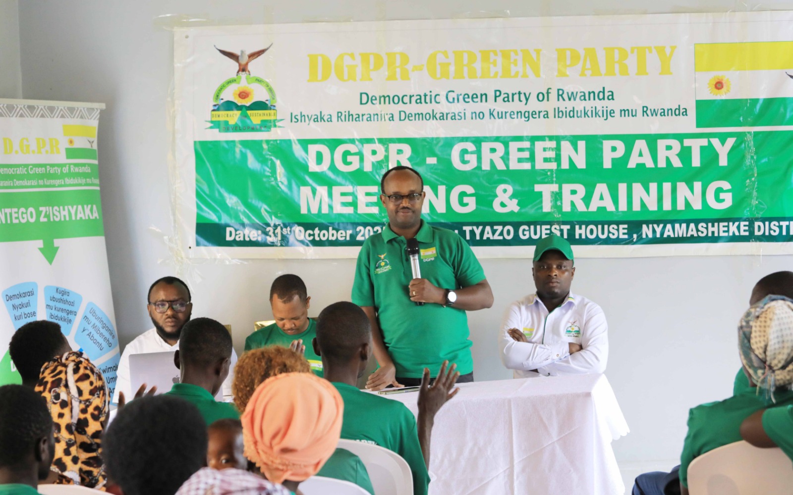 Abaturage ba Nyamasheke muri abingenzi muri Green Party kuko mudahwema kudushyigikira/hon Mugisha Alexis