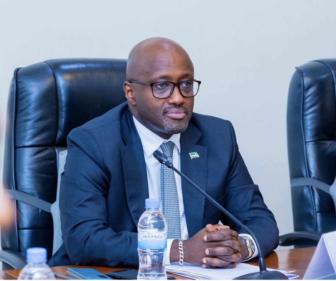 U Rwanda ntirwemeranya na Perezida Macron ku ifungurwa ry’ikibuga cy’indege cya Goma